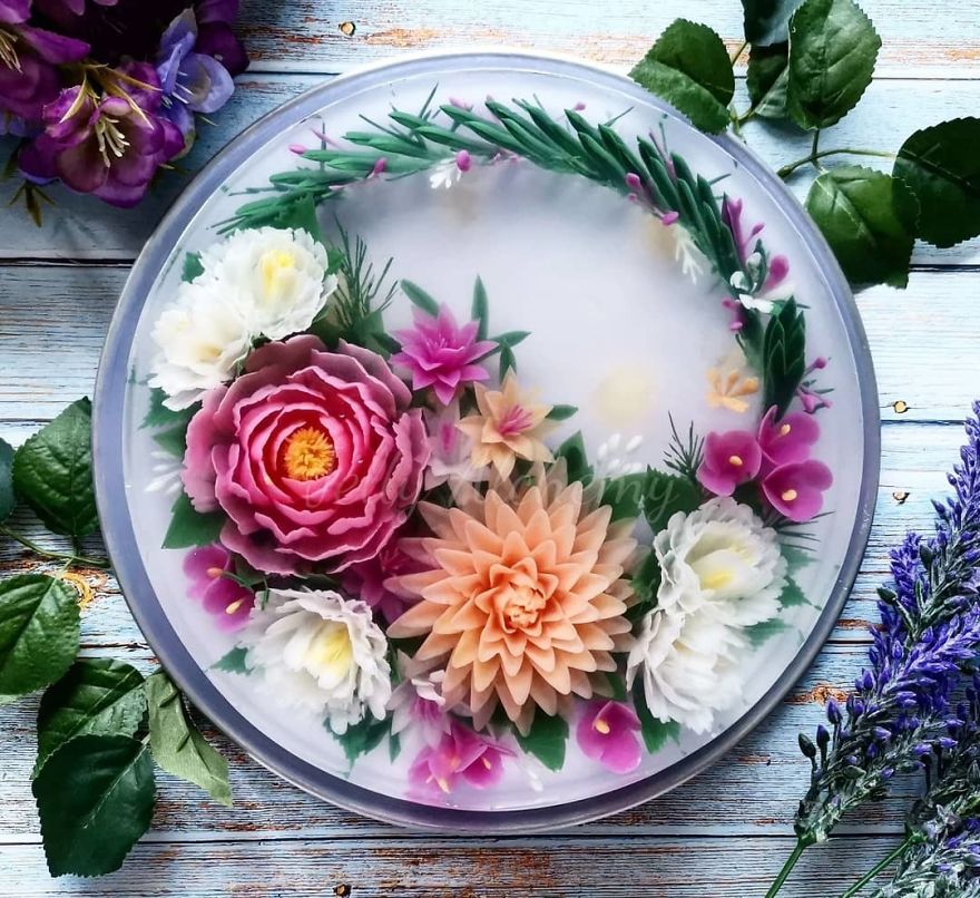 I Handcraft Realistic Floral 3D Jelly Koi Ponds, Birds And Characters.