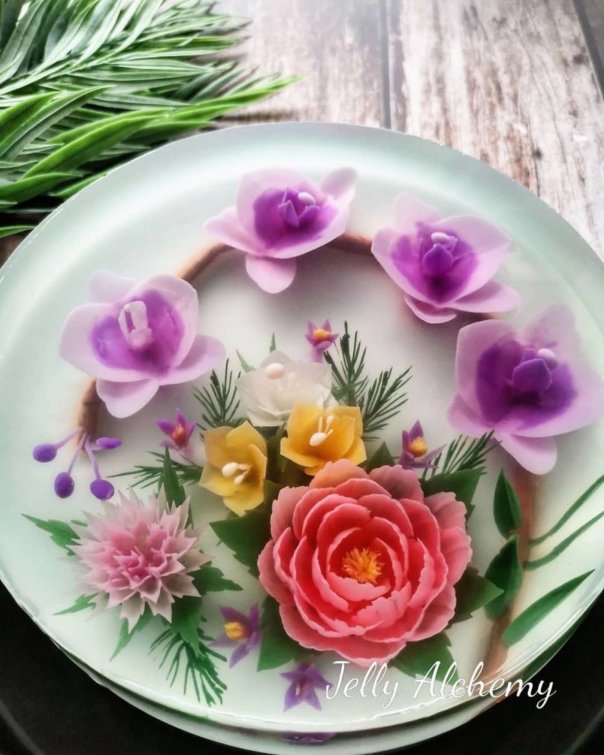 I Handcraft Realistic Floral 3D Jelly Koi Ponds, Birds And Characters.