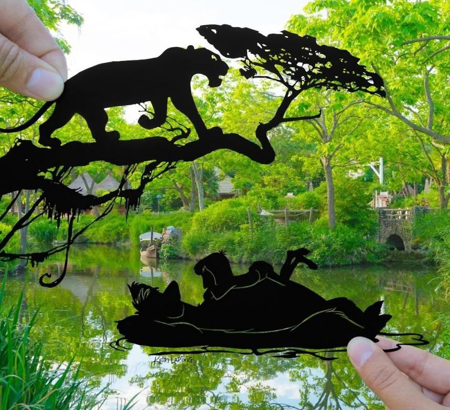 I Hold Up Paper At Disney Parks!