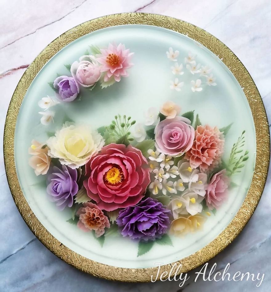 I Handcraft Realistic Floral 3D Jelly Koi Ponds, Birds And Characters.