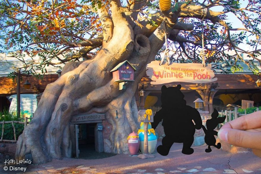 I Hold Up Paper At Disney Parks!