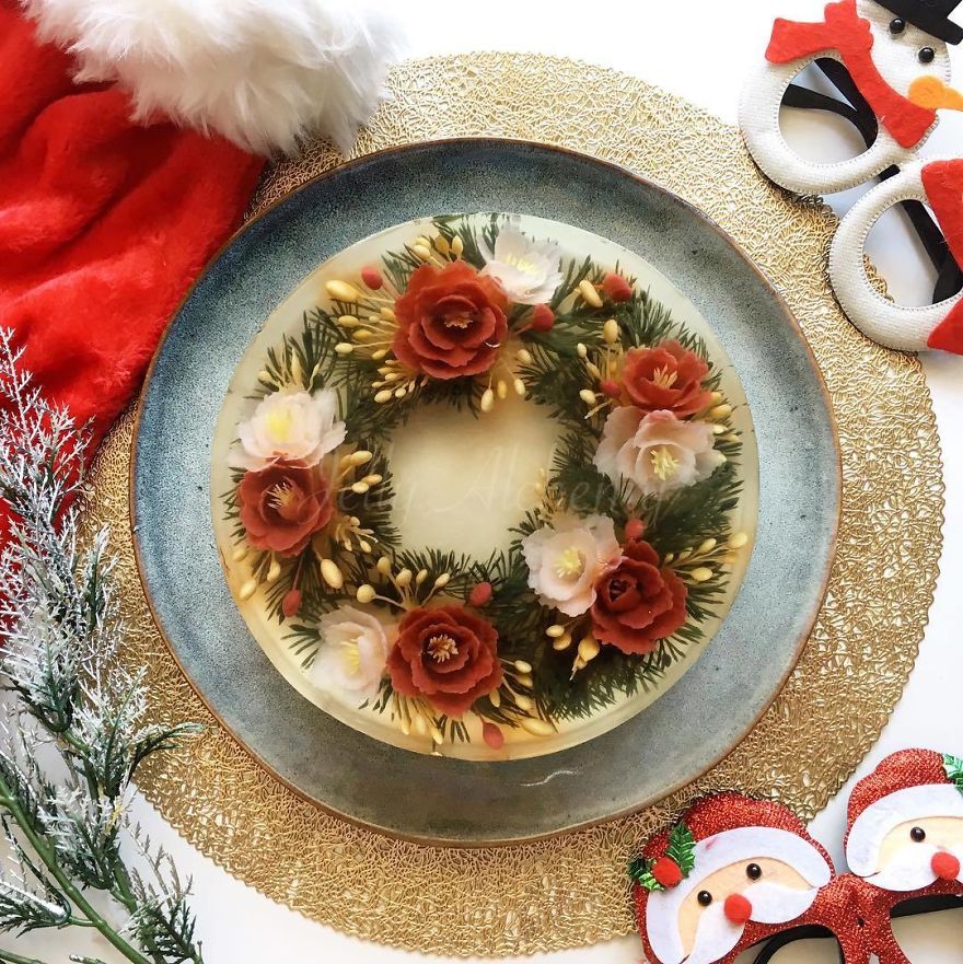 I Handcraft Realistic Floral 3D Jelly Koi Ponds, Birds And Characters.