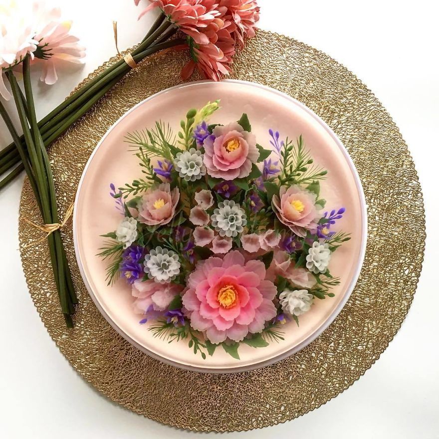 I Handcraft Realistic Floral 3D Jelly Koi Ponds, Birds And Characters.