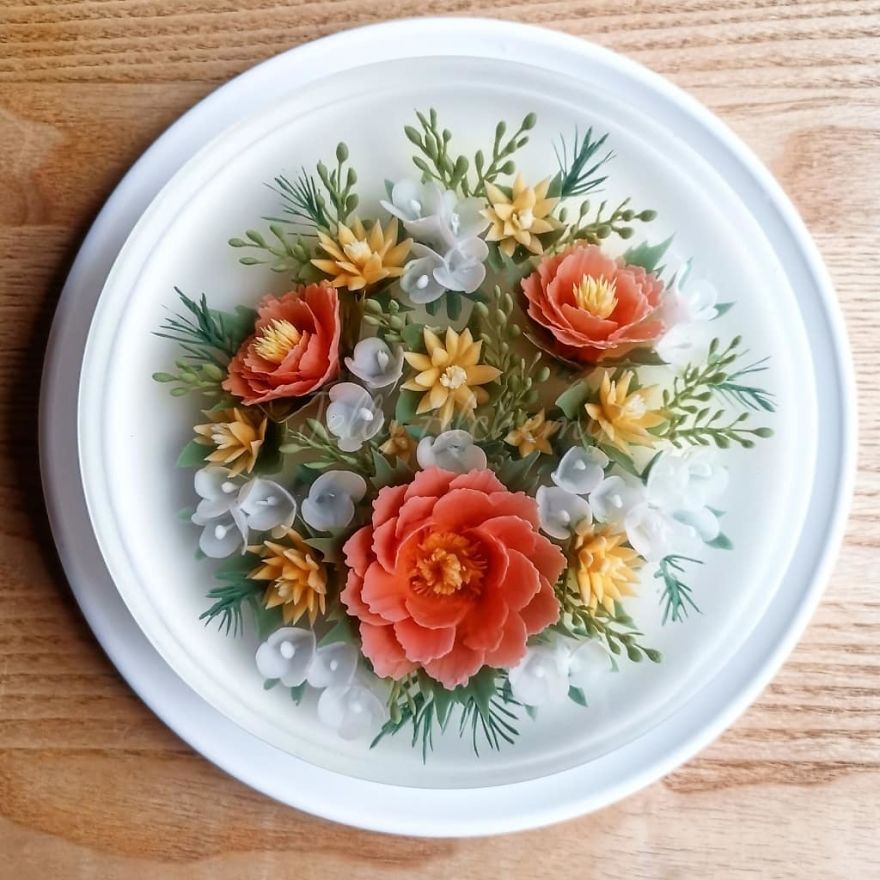 I Handcraft Realistic Floral 3D Jelly Koi Ponds, Birds And Characters.