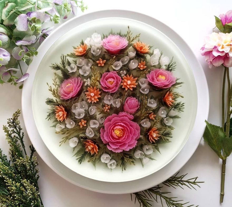 I Handcraft Realistic Floral 3D Jelly Koi Ponds, Birds And Characters.