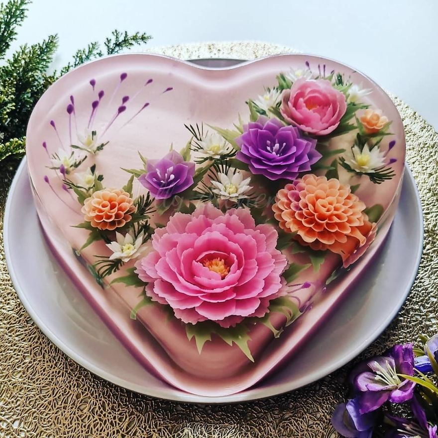 I Handcraft Realistic Floral 3D Jelly Koi Ponds, Birds And Characters.