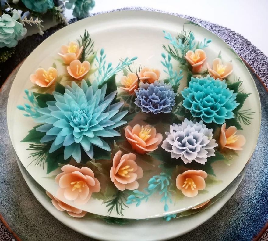 I Handcraft Realistic Floral 3D Jelly Koi Ponds, Birds And Characters.