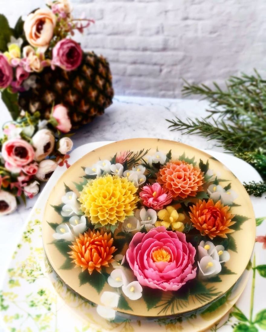 I Handcraft Realistic Floral 3D Jelly Koi Ponds, Birds And Characters.