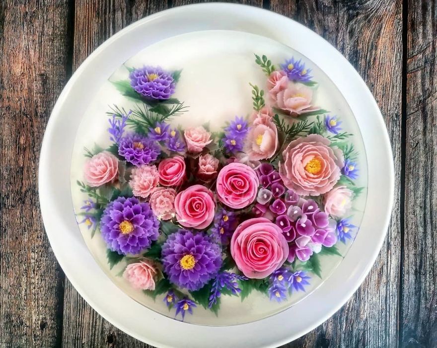 I Handcraft Realistic Floral 3D Jelly Koi Ponds, Birds And Characters.