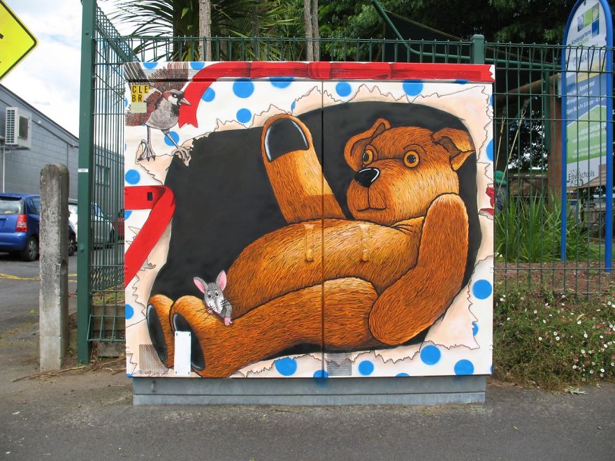 Artist Amanda Herbert