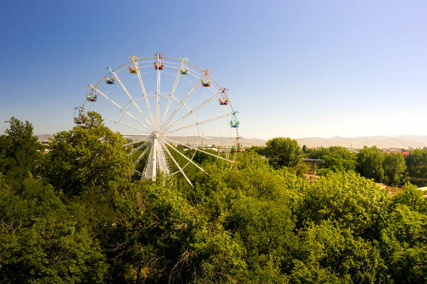 I Explore Creepy And Abandoned Playgrounds Of Armenia I Explore Creepy And Abandoned Playgrounds Of Armenia
