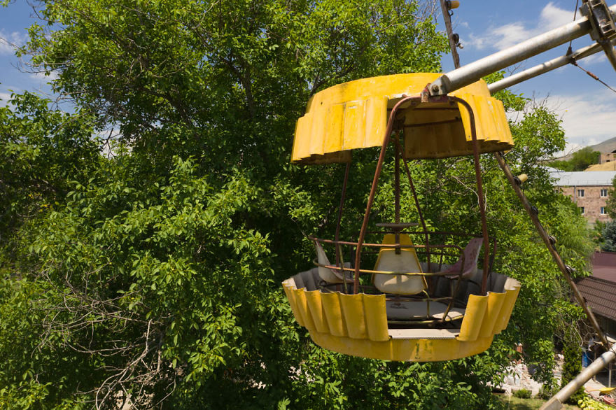 I Explore Creepy And Abandoned Playgrounds Of Armenia I Explore Creepy And Abandoned Playgrounds Of Armenia