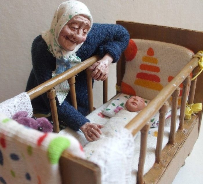 Doll Master From Novosibirsk Creates Realistic Works About Old People Live