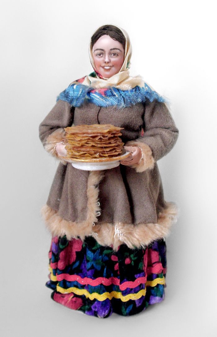 Doll Master From Novosibirsk Creates Realistic Works About Old People Live