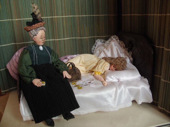 Doll Master From Novosibirsk Creates Realistic Works About Old People Live