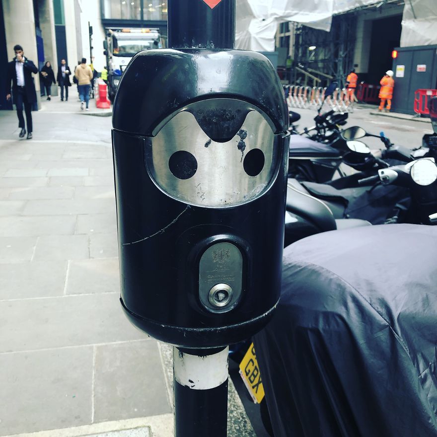 When Traveling To London