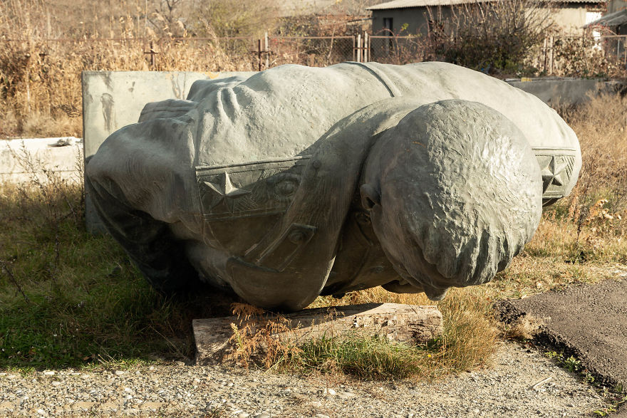 I Photographed The Last Statue Of Stalin Being Removed