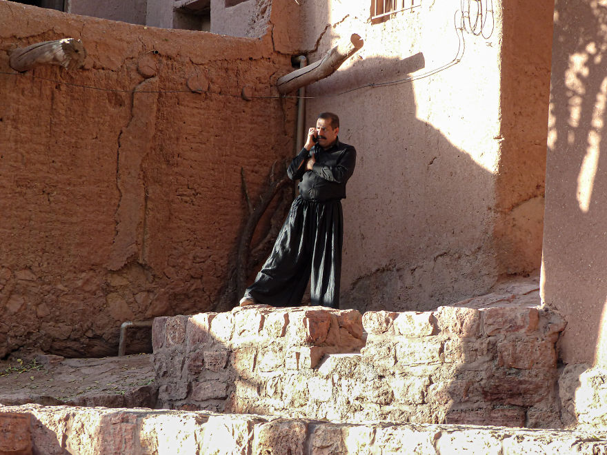 As A Non-Muslim Woman, I Went To An Impressive Religious Ceremony In Iran - Ashura As A Non-Muslim Woman, I Went To An Impressive Religious Ceremony In Iran - Ashura