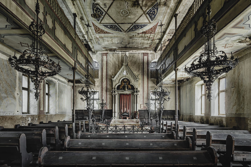 Romanian Synagogue