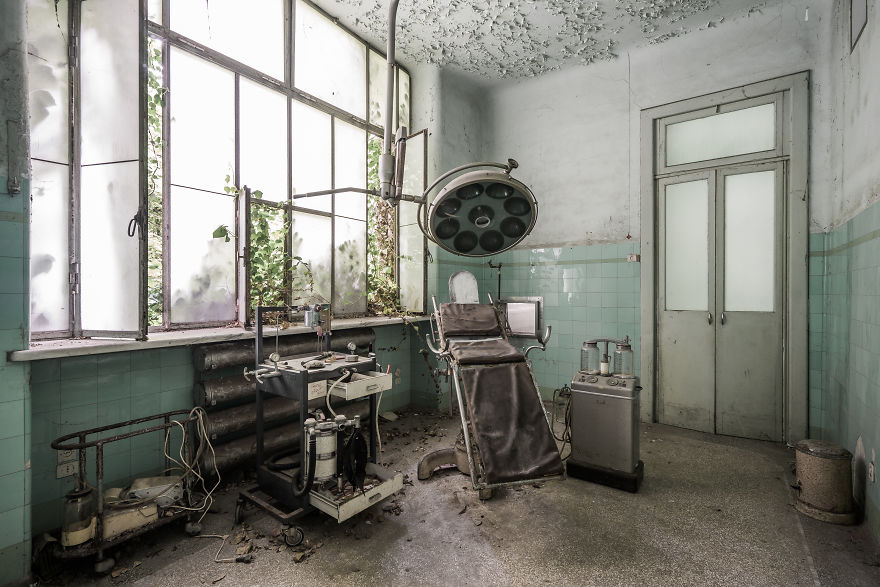 A Classic Shot From A Classic Italian Asylum