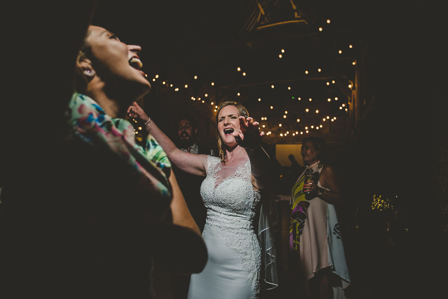 I Photographed A Wedding Where Both The Bride And The Groom Were Djs I Photographed A Wedding Where Both The Bride And The Groom Were Djs