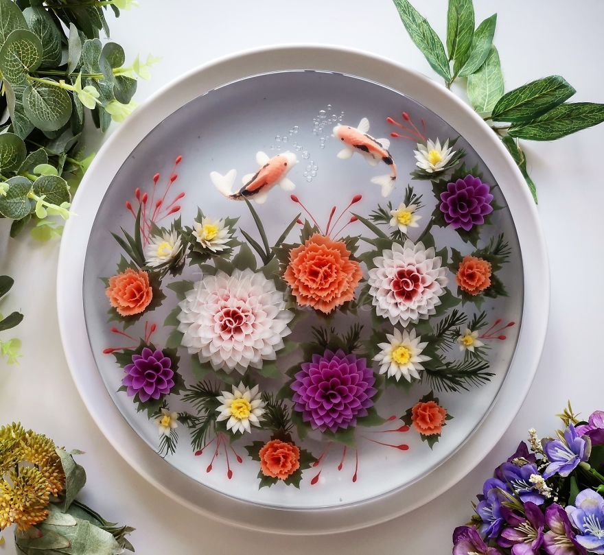 I Handcraft Realistic Floral 3D Jelly Koi Ponds, Birds And Characters.