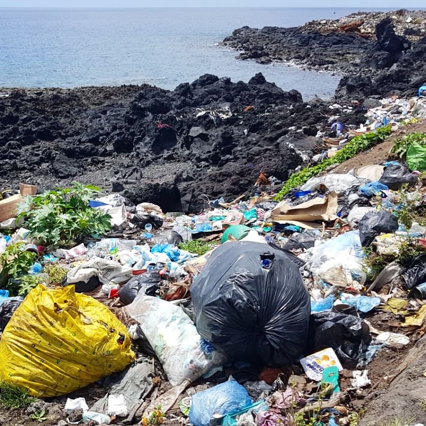 Welcome To The 'Perfume Islands,' One Of The Most Beautiful Yet Least Visited Countries In The World Welcome To The 'Perfume Islands,' One Of The Most Beautiful Yet Least Visited Countries In The World