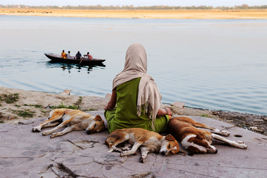 The Special Bond Between Humans And Animals Portrayed By Steve Mccurry