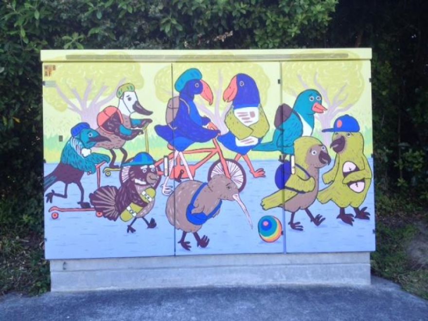 Kiwi And Other Native New Zealand Birds By Tom Wallace