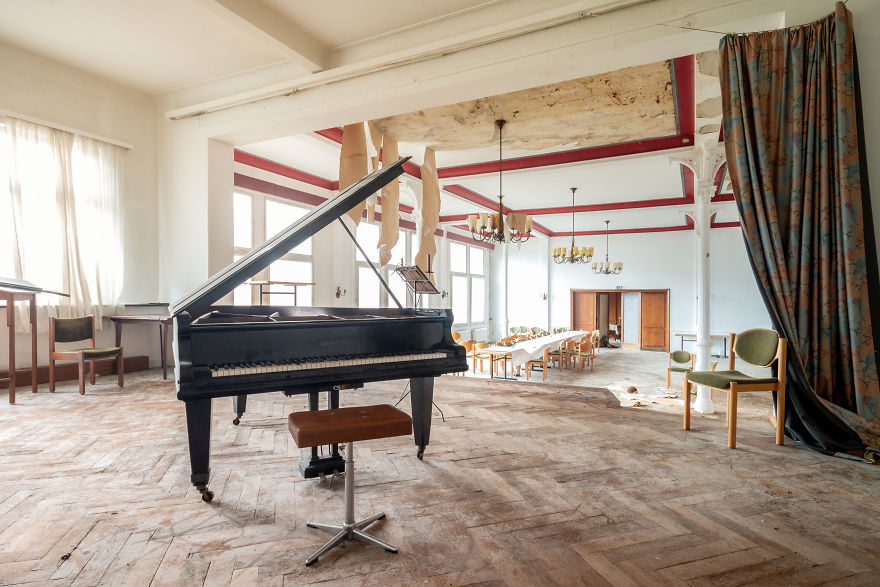 Requiem Pour Pianos 61