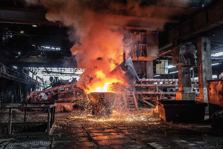 22 Photos That I Took Of An 86-Year-Old Soviet-Era Factory In Georgia 