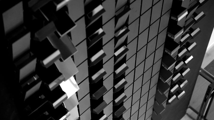 Two-Story-Tall Kinetic Art Installation In Equinox's New Global Hq In Hudson Yards Two-Story-Tall Kinetic Art Installation In Equinox's New Global Hq In Hudson Yards