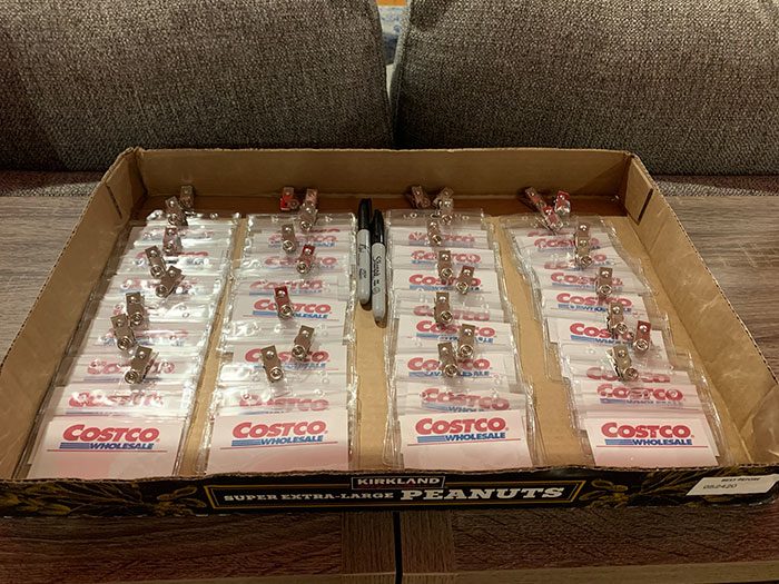 Wife Instantly Regrets Letting Husband Pick Out A Theme For Their 1 Y.O. Son's Birthday Wife Instantly Regrets Letting Husband Pick Out A Theme For Their 1 Y.O. Son's Birthday