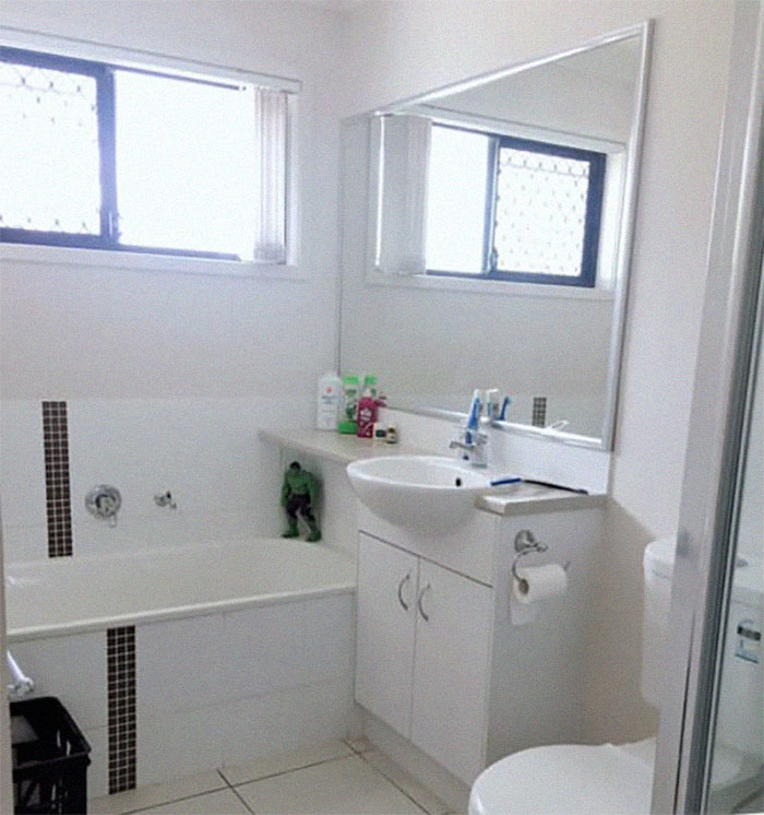 Family’s Requirements For A Babysitter Are So Crazy, They Got Shamed For It Online Family’s Requirements For A Babysitter Are So Crazy, They Got Shamed For It Online