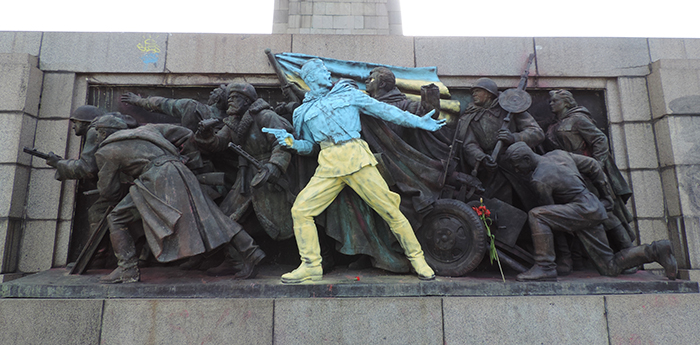 People In Bulgaria Keep Vandalizing This Soviet Monument And Some Of Its Makeovers Are Hilarious People In Bulgaria Keep Vandalizing This Soviet Monument And Some Of Its Makeovers Are Hilarious