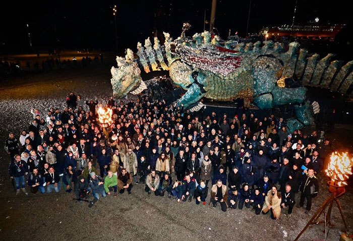The Citizens Of Calais Witnessed A 25-Meter-Long Fire-Breathing Mechanical Dragon Manned By 17 People