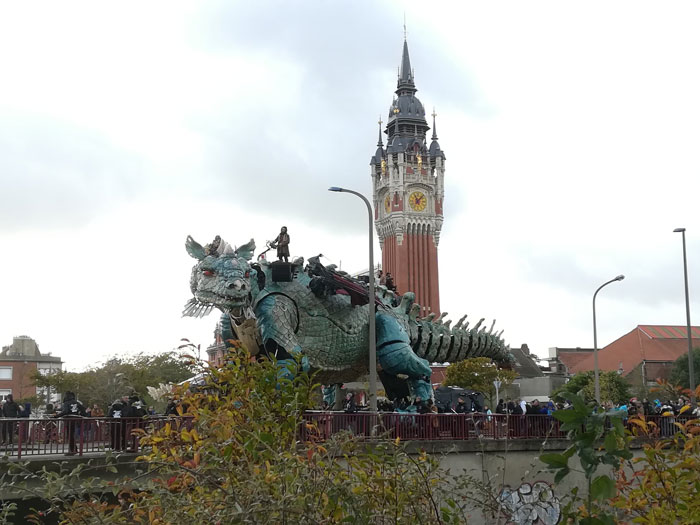 The Citizens Of Calais Witnessed A 25-Meter-Long Fire-Breathing Mechanical Dragon Manned By 17 People