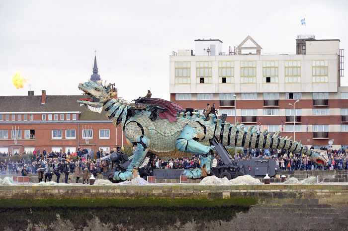 The Citizens Of Calais Witnessed A 25-Meter-Long Fire-Breathing Mechanical Dragon Manned By 17 People