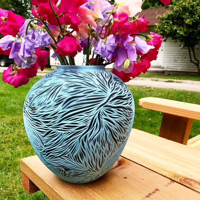 Carved-Ceramics-Sean-Forest-Roberts