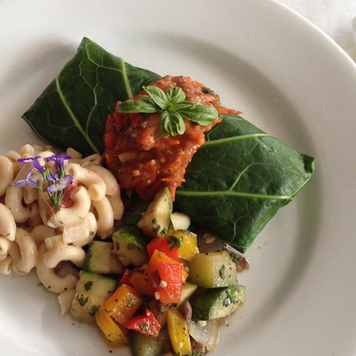 Bon Jovi Opened 2 Restaurants That Allow People In Need To Eat Free Of Charge Bon Jovi Opened 2 Restaurants That Allow People In Need To Eat Free Of Charge