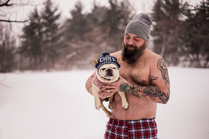 There's A Calendar Called 'Dad Bod And Rescue Dog' And It May Be The Perfect Gift For Christmas
There's A Calendar Called 'Dad Bod And Rescue Dog' And It May Be The Perfect Gift For Christmas