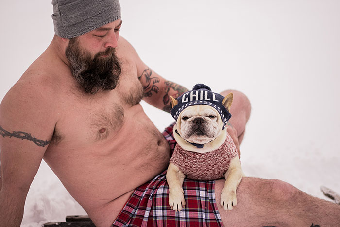 There's A Calendar Called 'Dad Bod And Rescue Dog' And It May Be The Perfect Gift For Christmas
There's A Calendar Called 'Dad Bod And Rescue Dog' And It May Be The Perfect Gift For Christmas