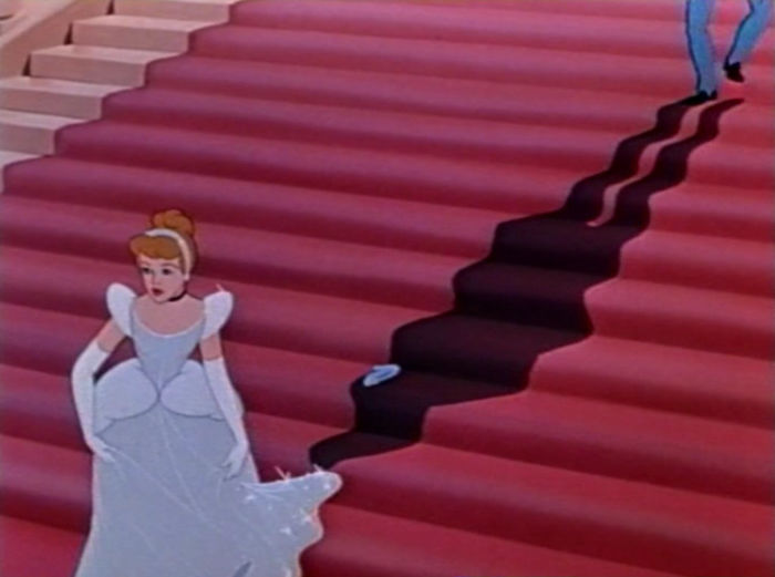 10 Images That Prove Disney 'Ruined' Cinderella In Its Blu-Ray 'Restoration' 10 Images That Prove Disney 'Ruined' Cinderella In Its Blu-Ray 'Restoration'