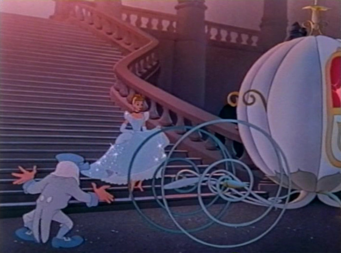 10 Images That Prove Disney 'Ruined' Cinderella In Its Blu-Ray 'Restoration' 10 Images That Prove Disney 'Ruined' Cinderella In Its Blu-Ray 'Restoration'