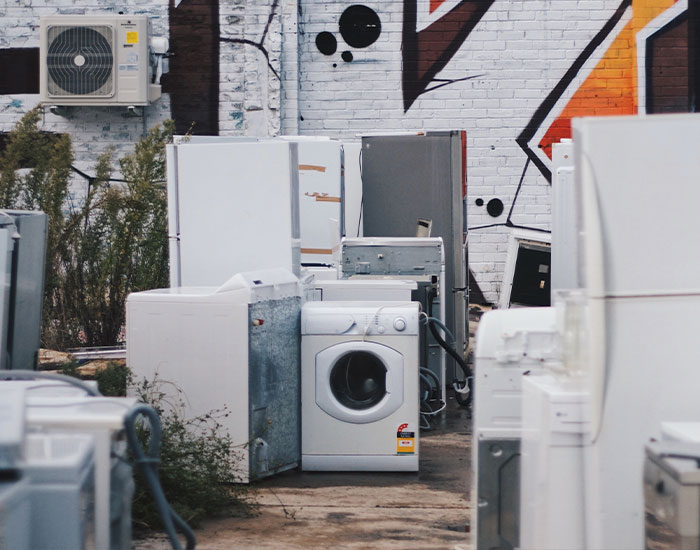 EU Passes Regulations Forcing Manufacturers To Have Spare Parts Available For 7–10 Years After Product Purchase