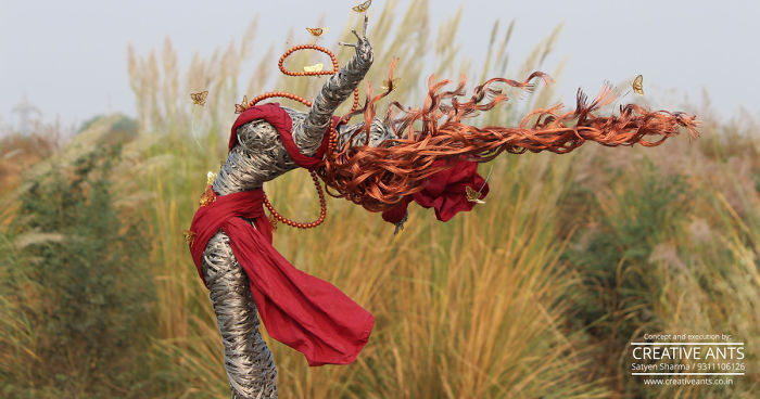 I Made A Sculpture Out Of Stainless Steel Wires Called “Viola”