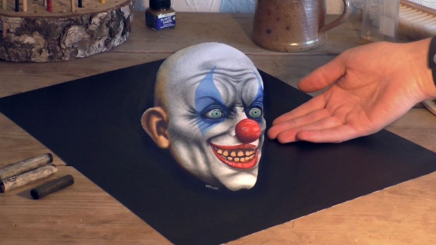 Meet Stefan Pabst's Incredibly Realistic 3D Drawings