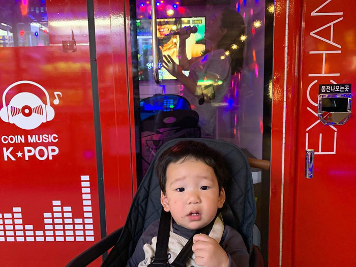 The Greatest Mom Ever Shows How She’s Living Her Secret Personal Life Behind Her Son’s Back In A Series Of Comedic Instagram Photos The Greatest Mom Ever Shows How She’s Living Her Secret Personal Life Behind Her Son’s Back In A Series Of Comedic Instagram Photos