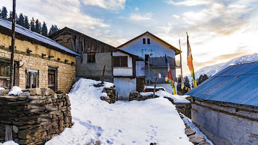 At 3000m Above Sea Level, This Is The Most Picturesque Town In The Himalayas. At 3000m Above Sea Level, This Is The Most Picturesque Town In The Himalayas.