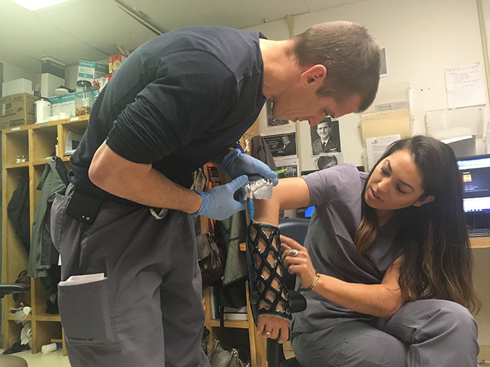 Engineers Create A Breathable And Waterproof Cast To Replace Plaster Ones And Stop The Itching Forever